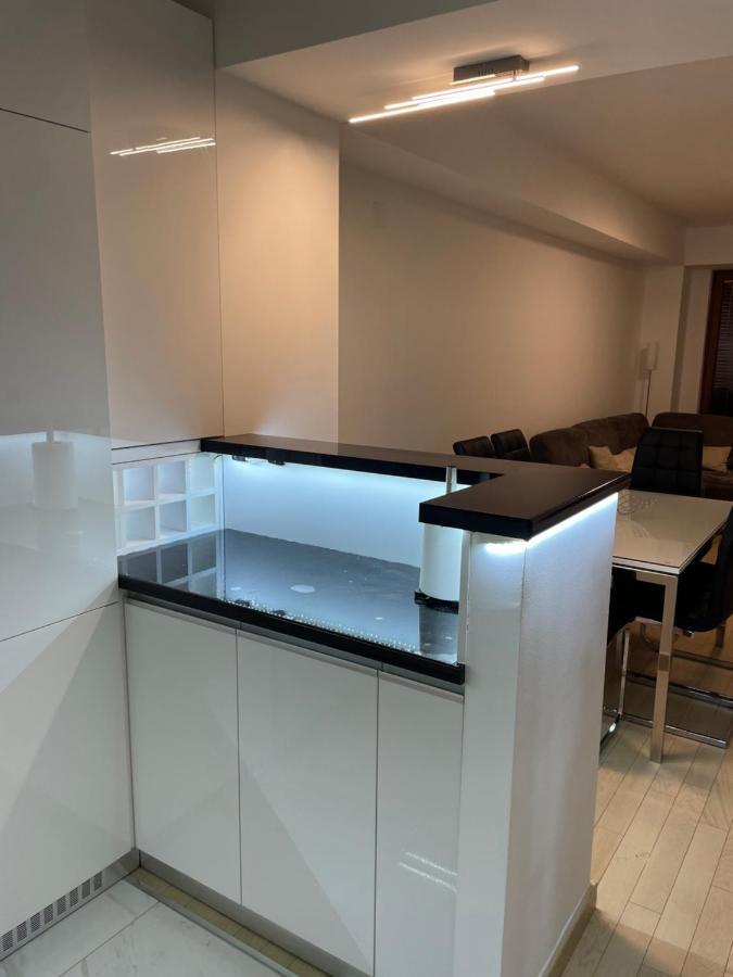 Luka Apartments Flatiron 斯科普里 外观 照片